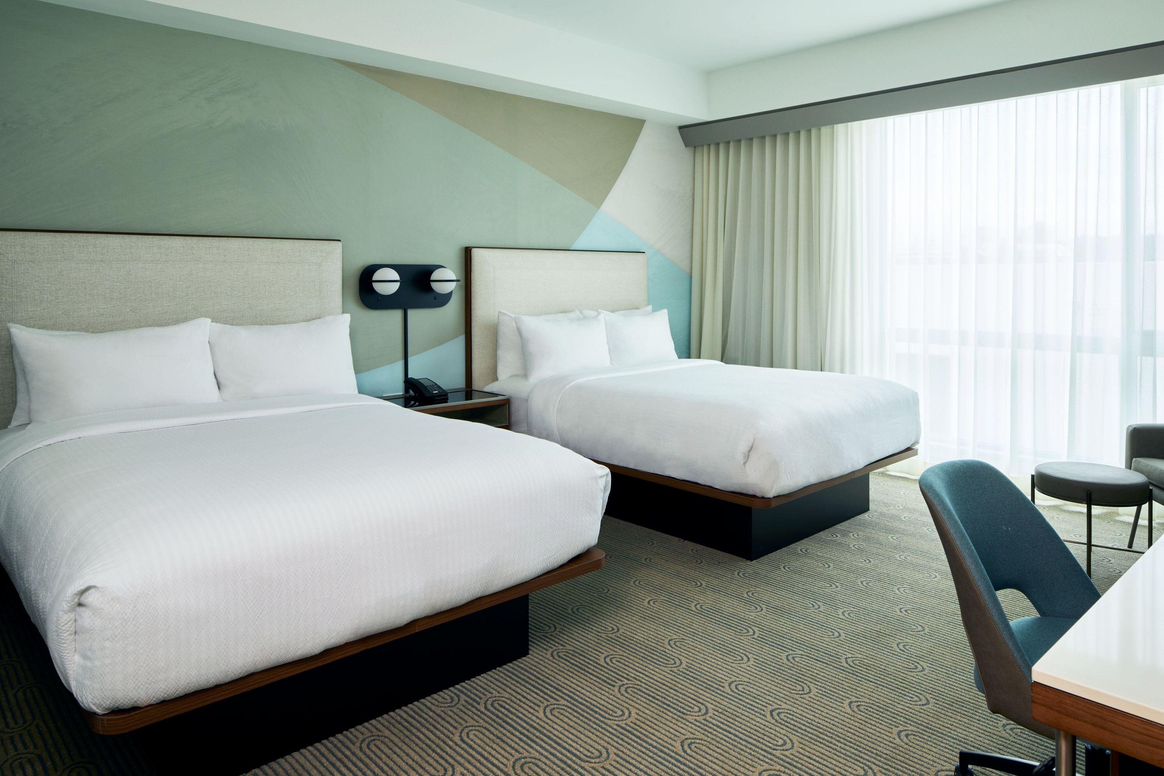 Photo - Courtyard by Marriott Santa Barbara Downtown