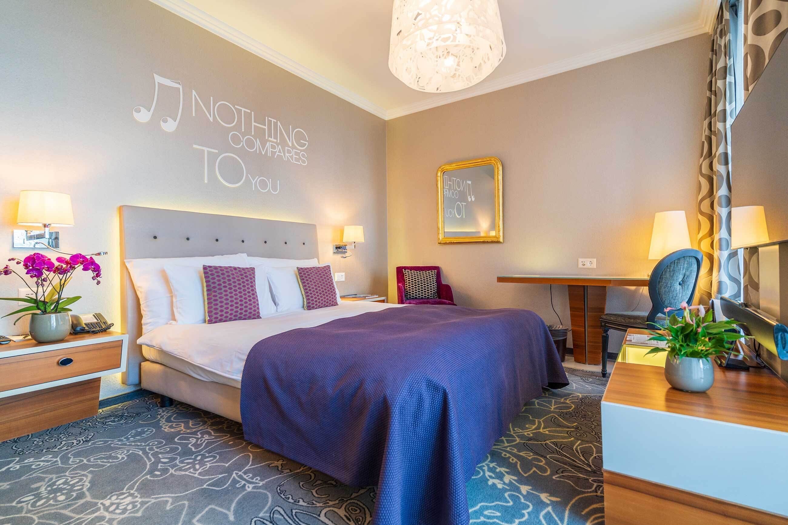 Style Double Room City View