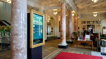 Hall