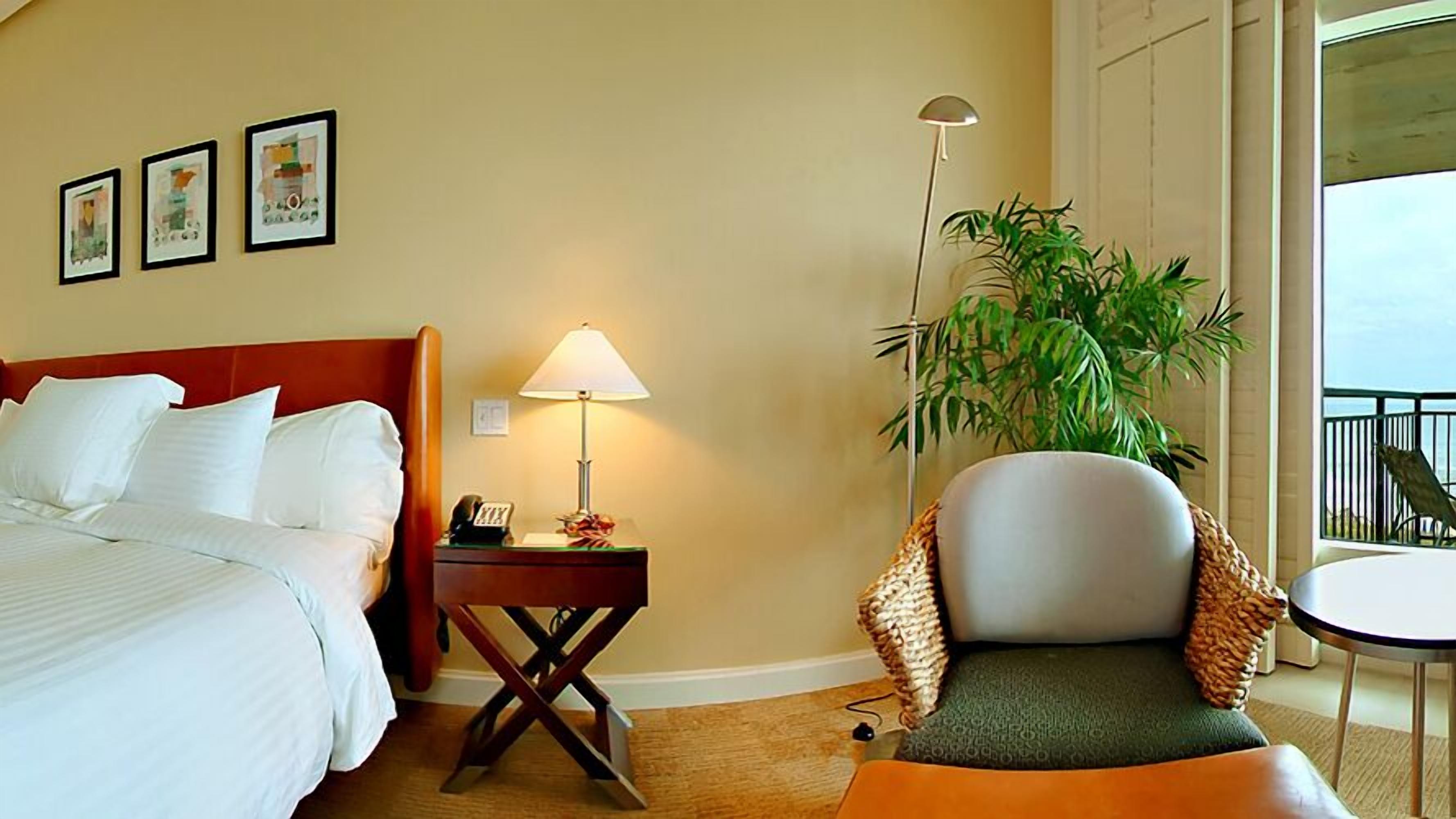 premium bedding, in-room safe, desk, iron/ironing board