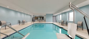 Holiday Inn Express Hotel & Suites Edmond by IHG