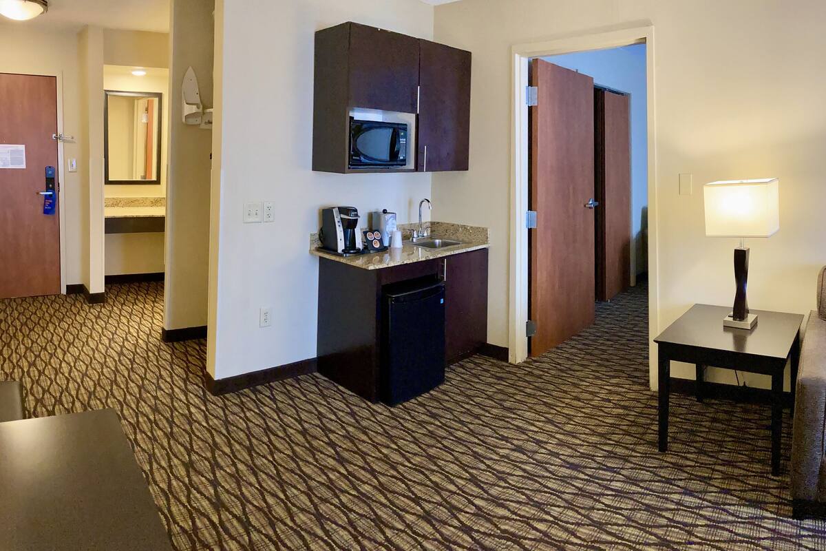 desk, iron/ironing board, free cots/infant beds, free wifi