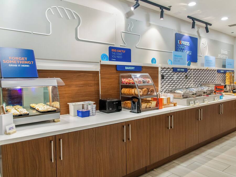 Free buffet breakfast