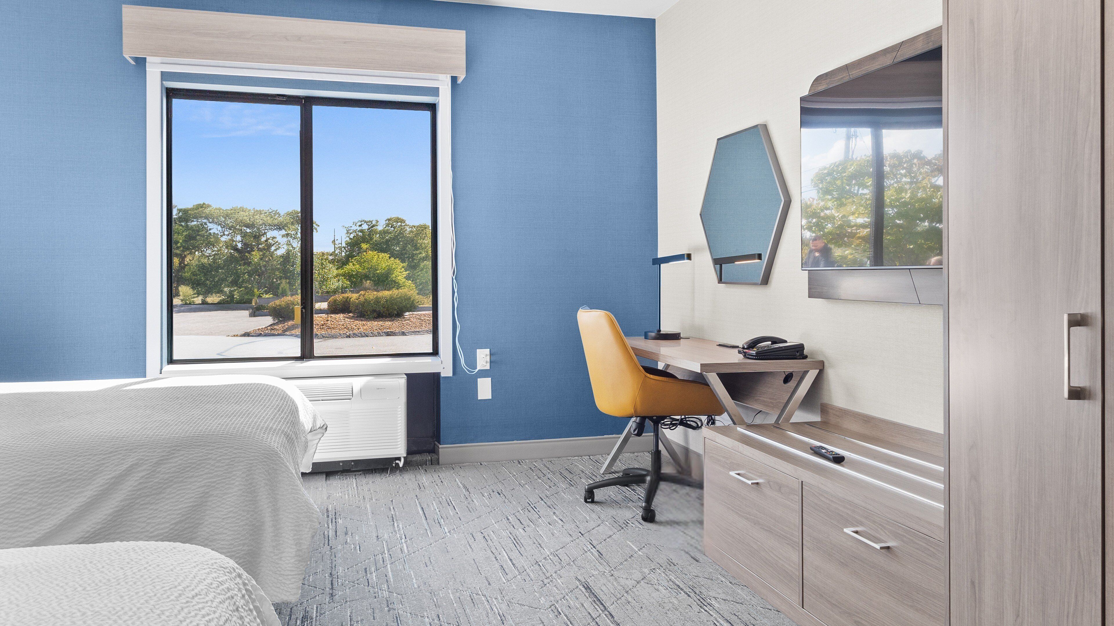 Standardzimmer, 2 Queen-Betten, barrierefrei (Mobility) | Zimmersafe, Schreibtisch, Verdunkelungsvorhänge, Bügeleisen/Bügelbrett