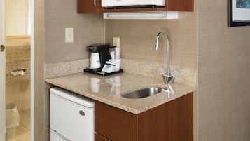 Coffee/tea maker