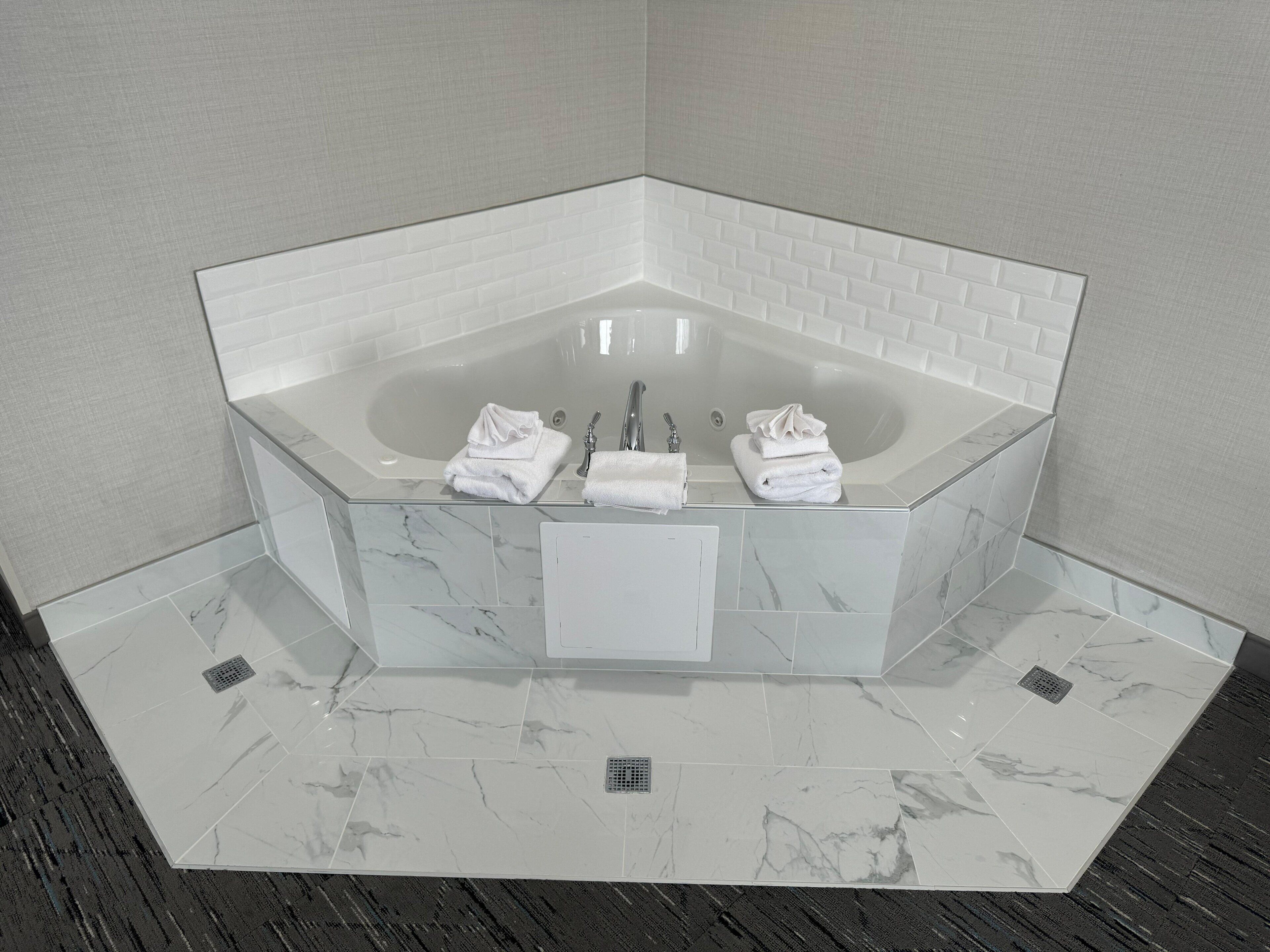 Suite, 1 King Bed, Jetted Tub | In-room safe, desk, blackout drapes, iron/ironing board