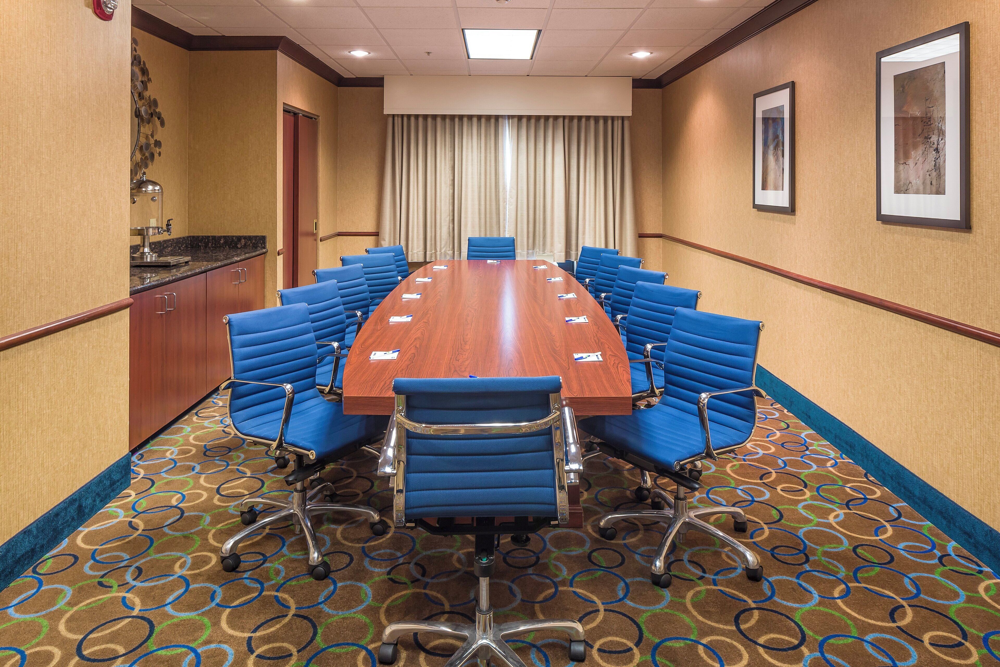 Foto - Holiday Inn Express Hotel & Suites Manchester Airport by IHG