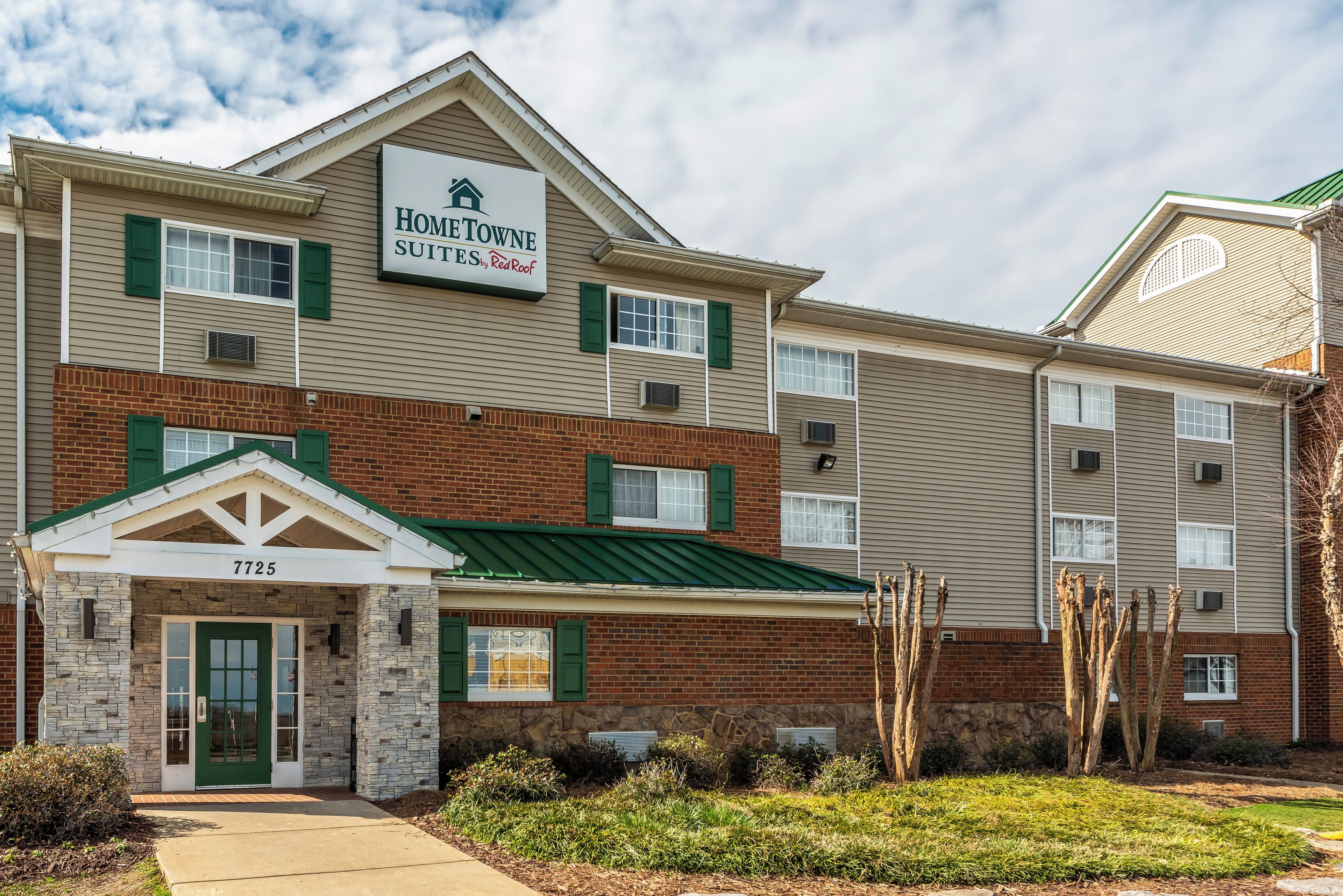Foto - HomeTowne Studios & Suites by Red Roof Charlotte - Concord