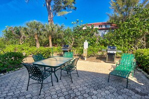 BBQ/picnic area