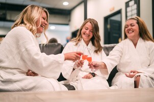 双人护理室、身体护理、热石按摩、深层组织按摩、运动按摩、体膜护理