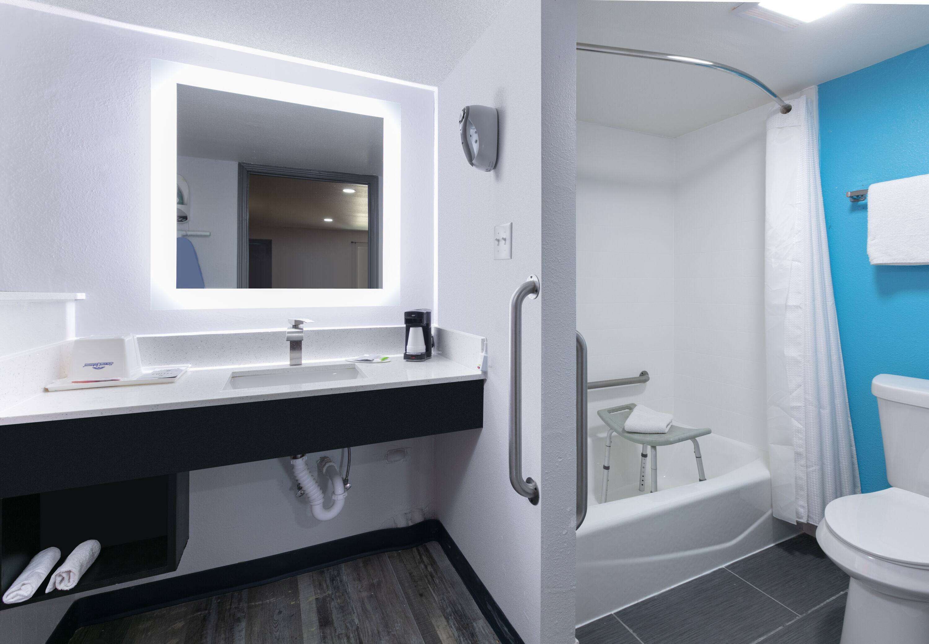 Foto - Howard Johnson by Wyndham San Marcos