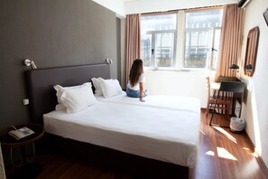 1 bedroom, desk, blackout curtains, free WiFi