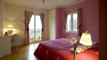 Standard-Doppelzimmer, Gartenblick