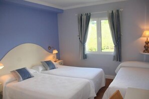 Standard Triple Room, Garden View