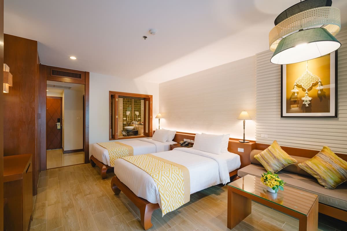 Deluxe Twin Room - Royal Wing 2 Single bed | Minibar, in-room safe, desk, laptop workspace
