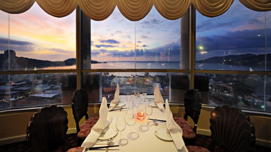 The Royal Paradise Hotel & Spa