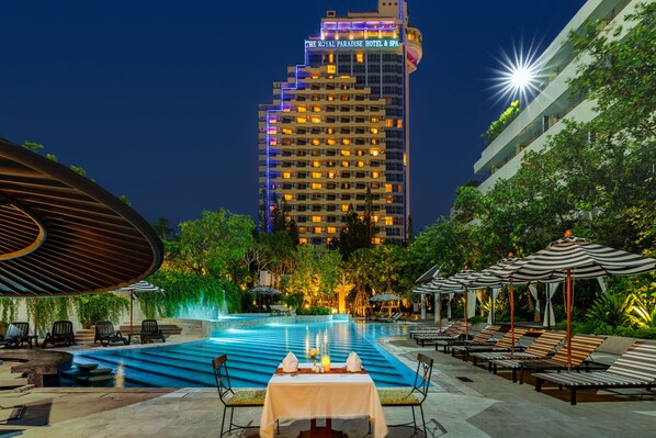 Exterior - The Royal Paradise Hotel & Spa (Patong)