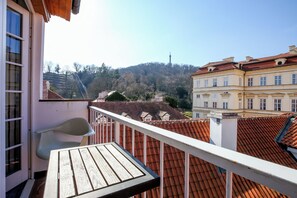 Small Double Room with Balcony | Teras/patio