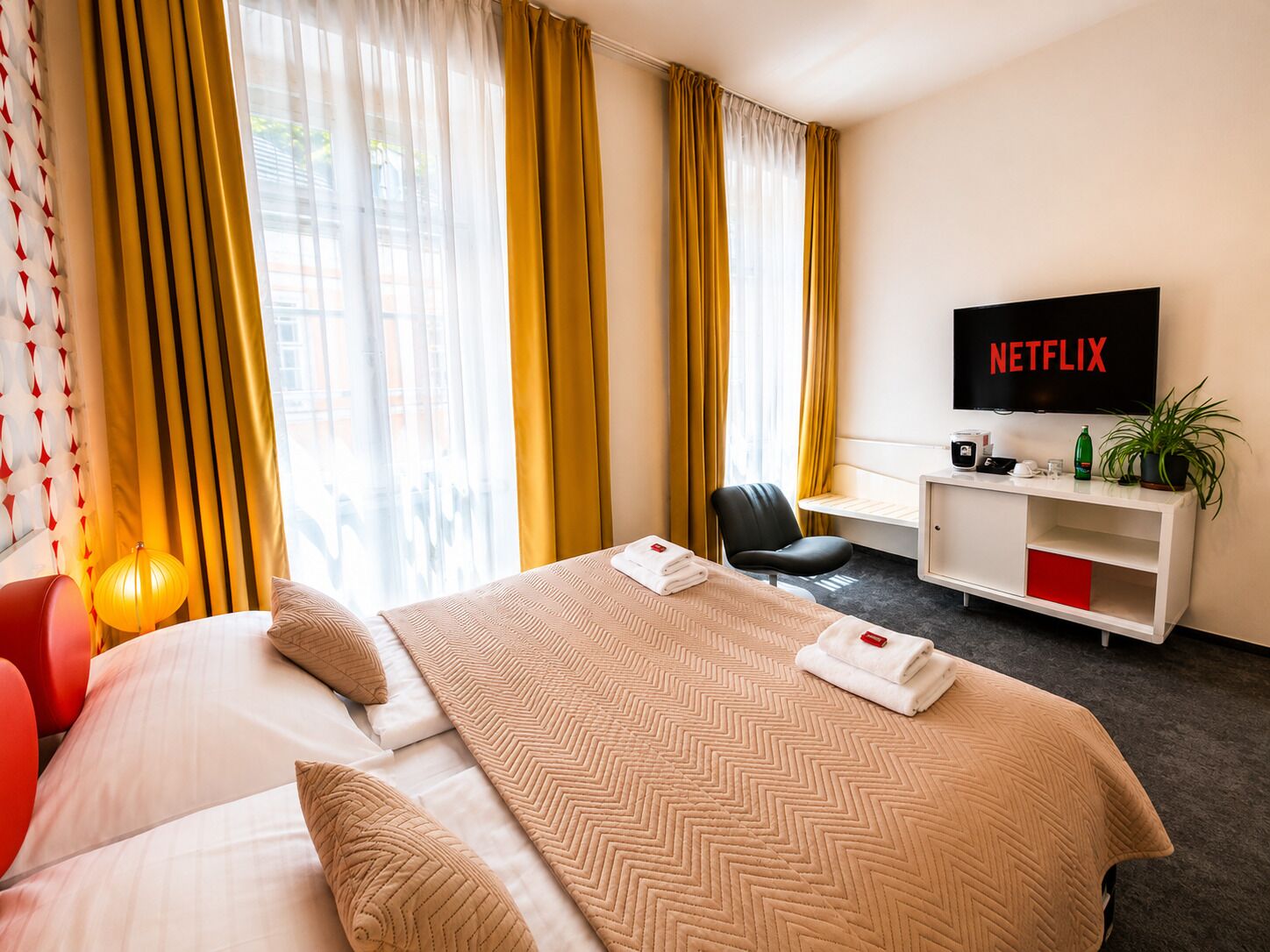 1 chambre, coffres-forts dans les chambres, décoration personnalisée