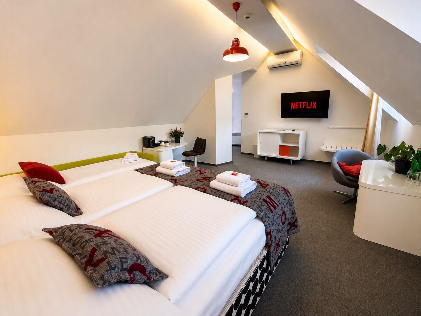 Superior Double Room | 1 bedroom, in-room safe, individually decorated, individually furnished