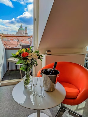 Superior-Doppelzimmer, Balkon | Zimmersafe, individuell dekoriert, individuell eingerichtet