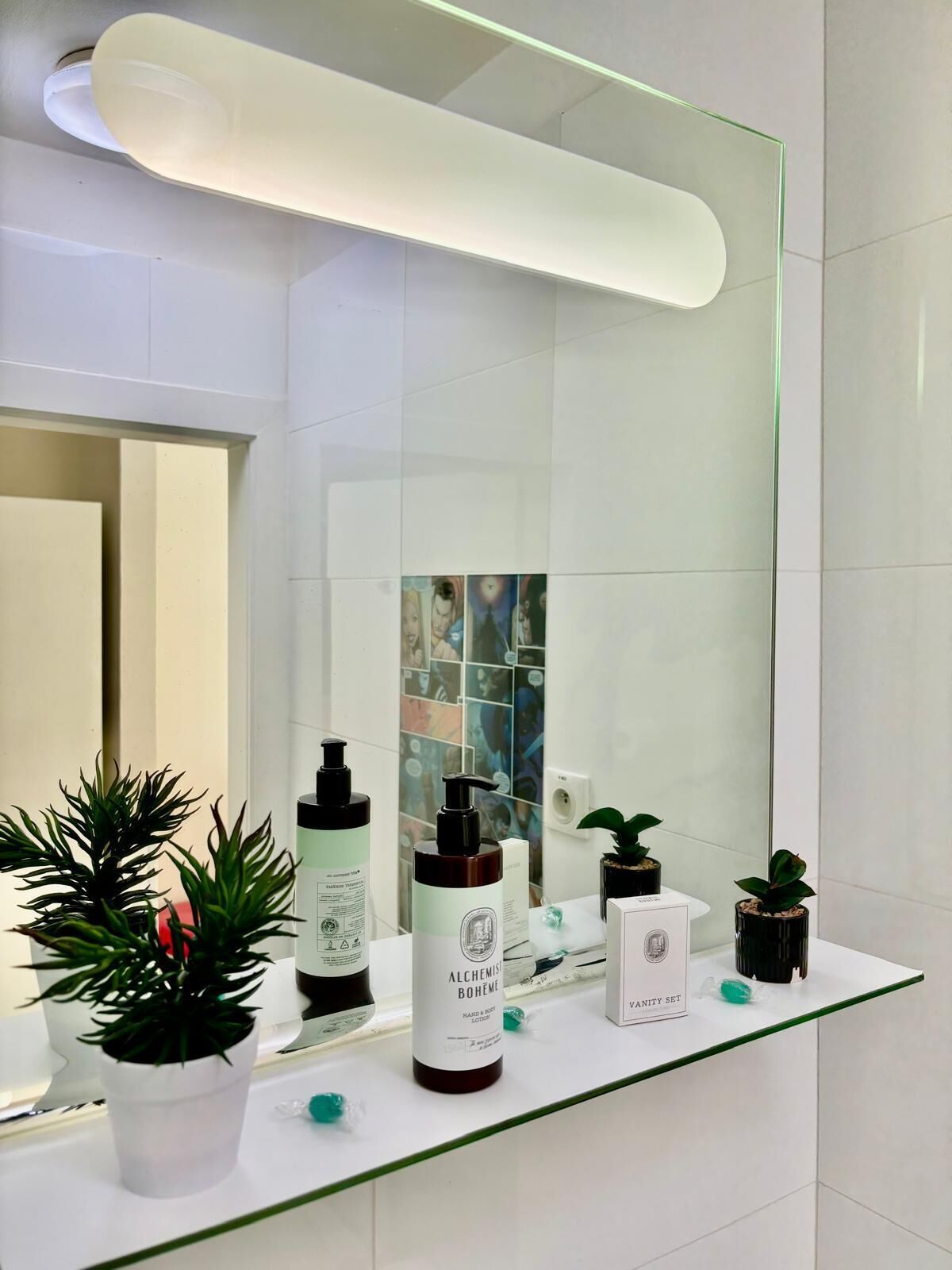 deluxe double room | bathroom | designer toiletries, hair dryer, towels, soap