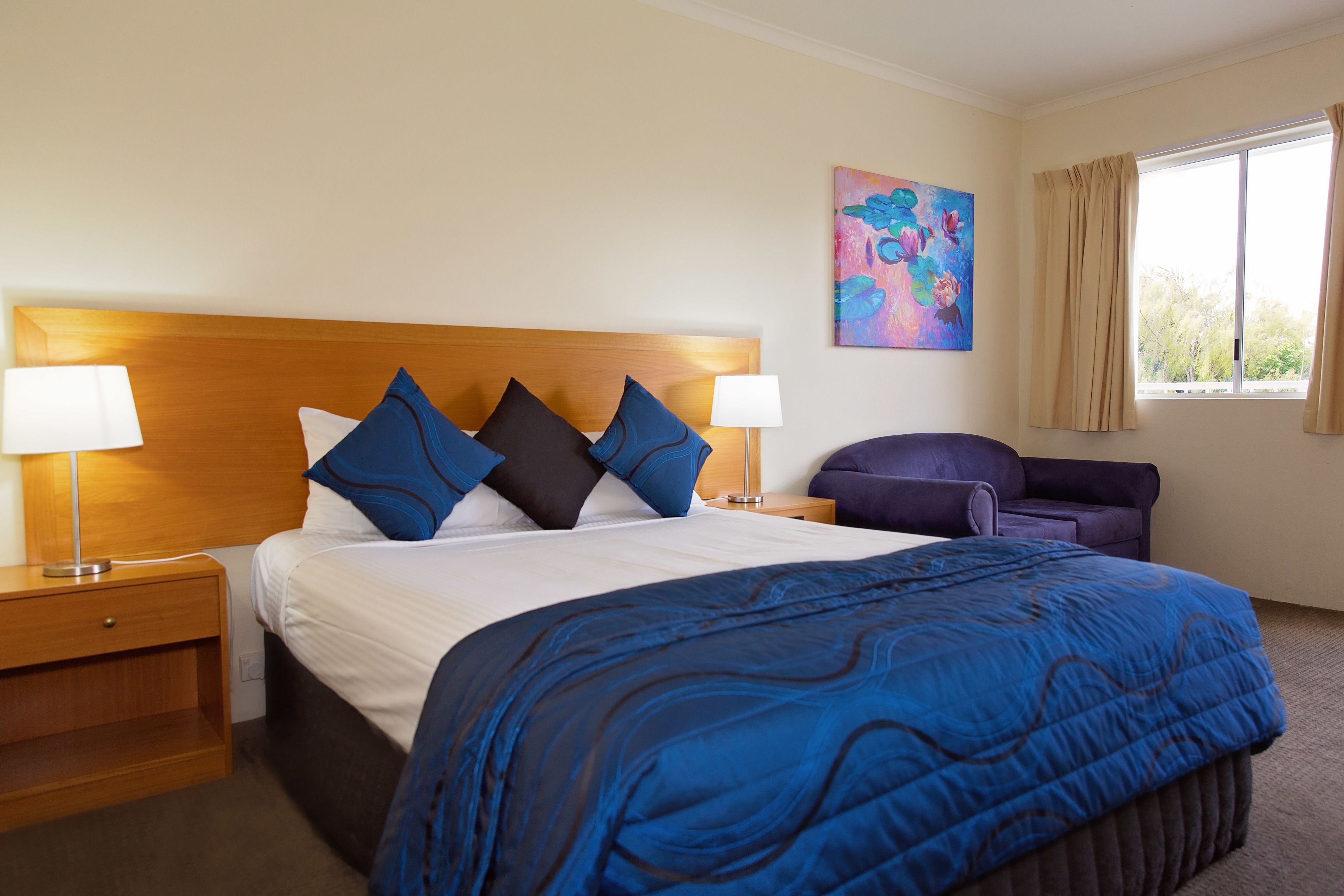 Standard Room | Desk, iron/ironing board, free WiFi, bed sheets