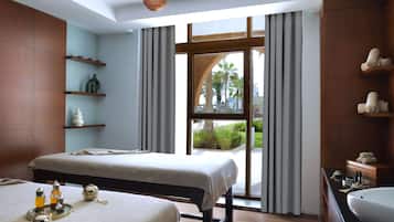 Couples treatment rooms, steam room, Turkish bath, body treatments
