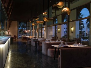 4 restaurants, breakfast, lunch, dinner served; Asian cuisine  - Sofitel Agadir Royal Bay Resort (Agadir)