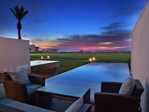 Executive-villa - 2 soveværelser - havudsigt | Egyptiske bomuldslagner, premium-sengetøj, minibar