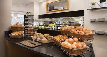 Ramada Encore by Wyndham Geneva