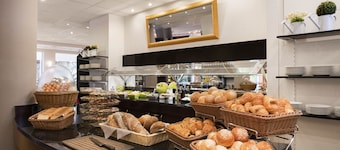 Ramada Encore by Wyndham Geneva