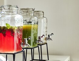 Daily buffet breakfast (DKK 195 per person)