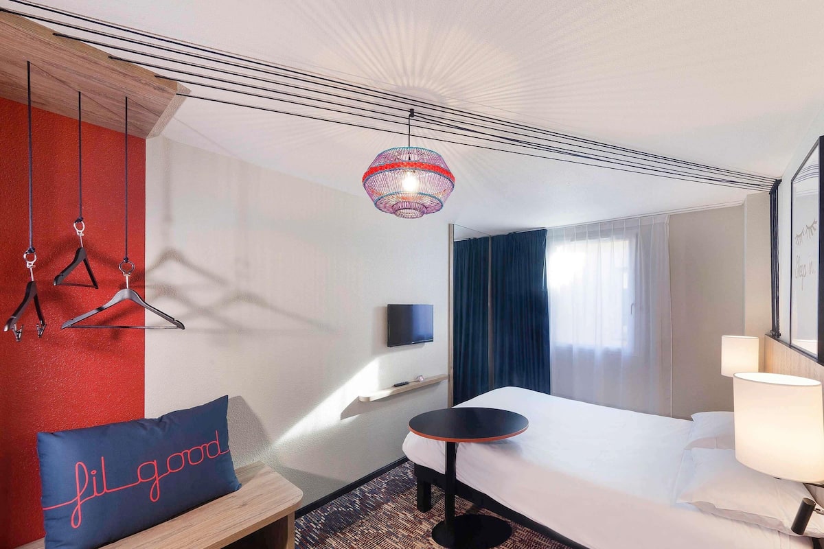 Standardzimmer, 1 Doppelbett | Hochwertige Bettwaren, Pillowtop-Betten, VerdunkelungsvorhÀnge