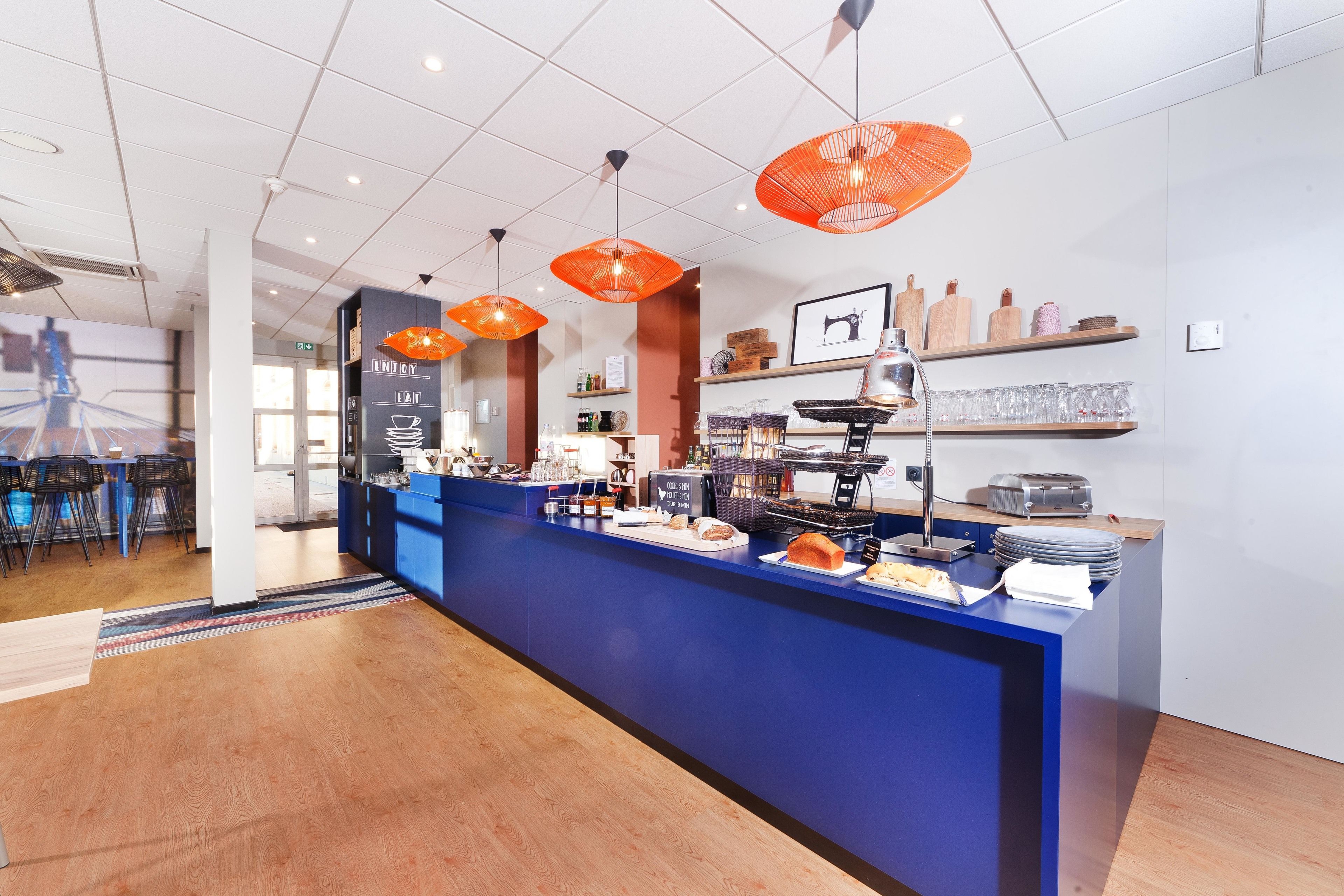 daily buffet breakfast (eur 11 per person)