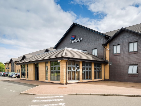 Exterior - Travelodge Glasgow Airport (Paisley)