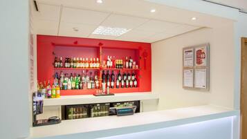 Bar (in der Unterkunft)