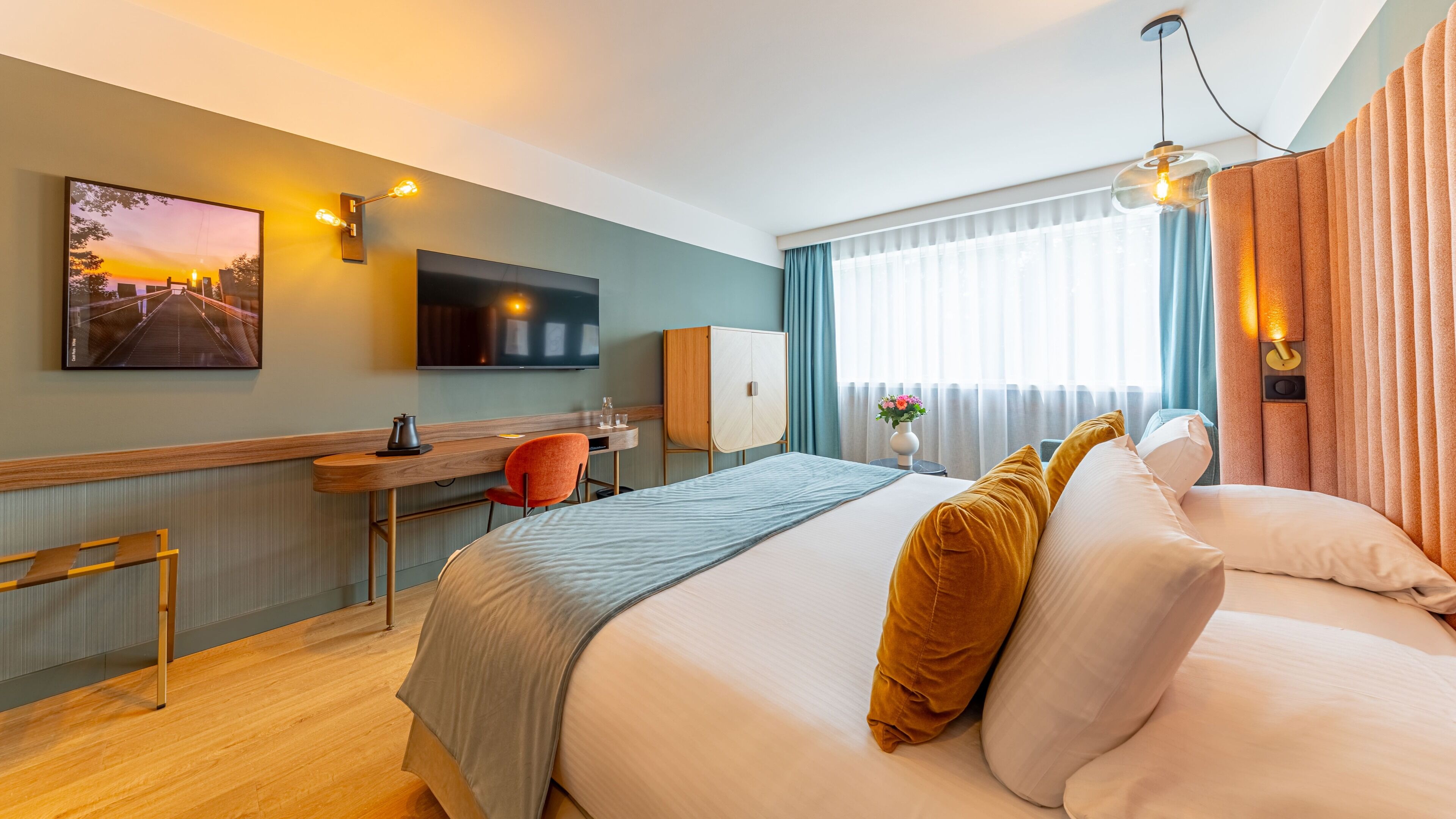 Cosy Room - Accès SPA | เครื่องนอนระดับพรีเมียม, มินิบาร์, ตู้นิรภัยในห้องพัก, โต๊ะทำงาน