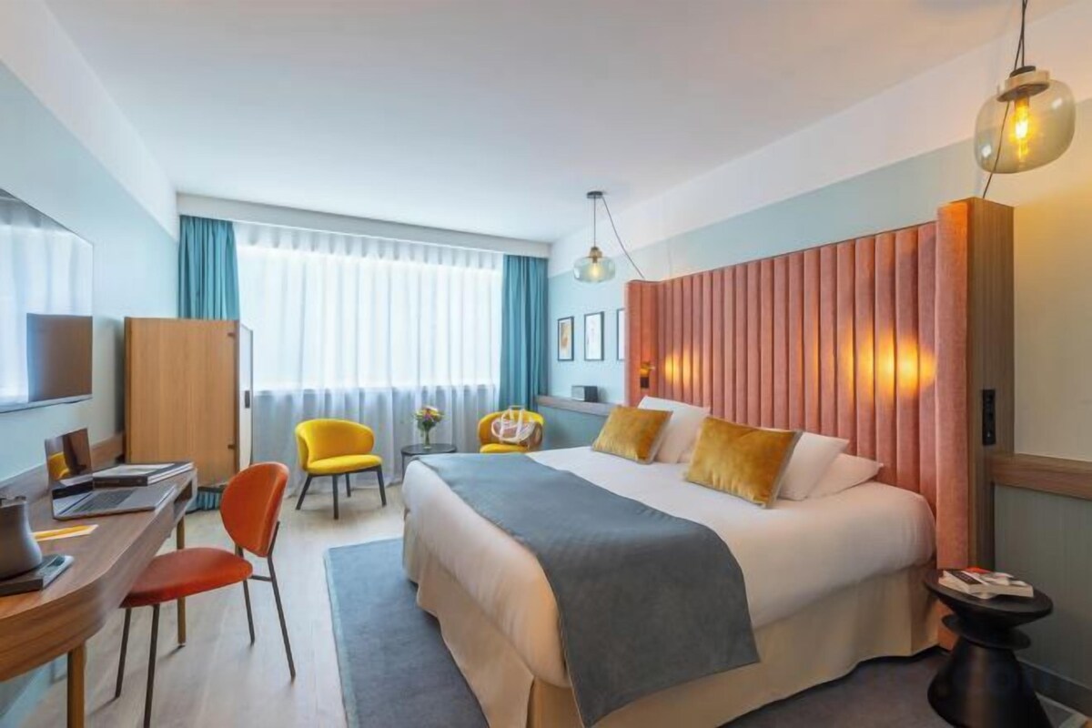 Superior Room Vue Parc with Spa Access