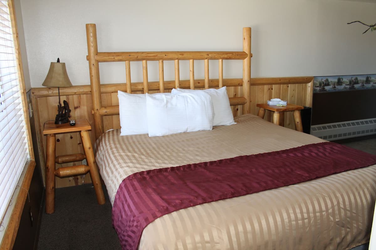 Familien-Suite, 1 Schlafzimmer, Kamin | Kostenloses WLAN, Wecker, Bettwäsche