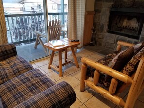 Suite familiar, 2 habitaciones, vistas al lago | Wifi gratis, ropa de cama, despertador
