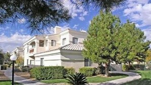 Unclassified image, 3 of 15, button - Sonoran Suites Las Vegas (Las Vegas)