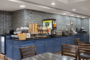 Free daily buffet breakfast