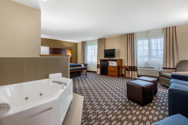 Suite, 1 King Bed with Sofa bed, Non Smoking | Iron/ironing board, free WiFi, bed sheets
