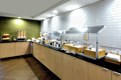 Fairfield Inn by Marriott Greensboro Airport