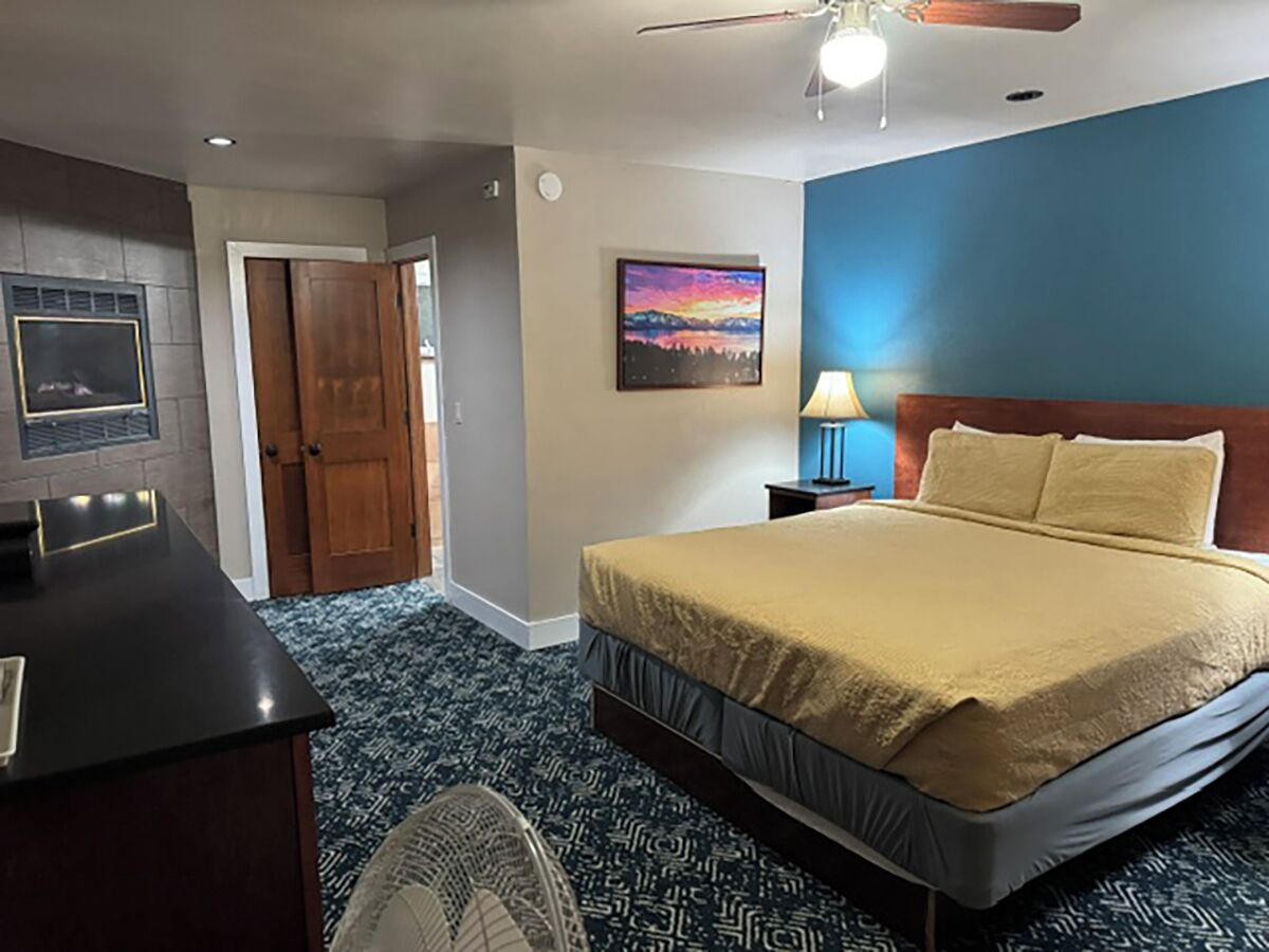 Photo - Avalon Lodge South Lake Tahoe