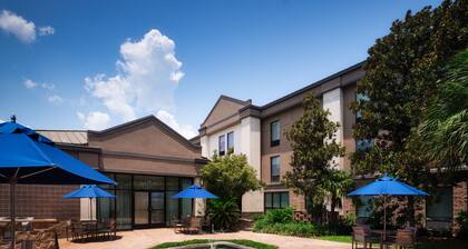Holiday Inn Express & Suites New Orleans Airport South by IHG