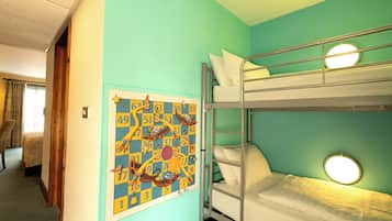 Desk, iron/ironing board, free WiFi, bed sheets