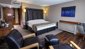 Deluxe Double Room | Desk, blackout drapes, iron/ironing board, free WiFi - Big Blue Hotel (Blackpool)