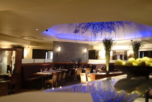 Breakfast and dinner served - Big Blue Hotel (Blackpool)
